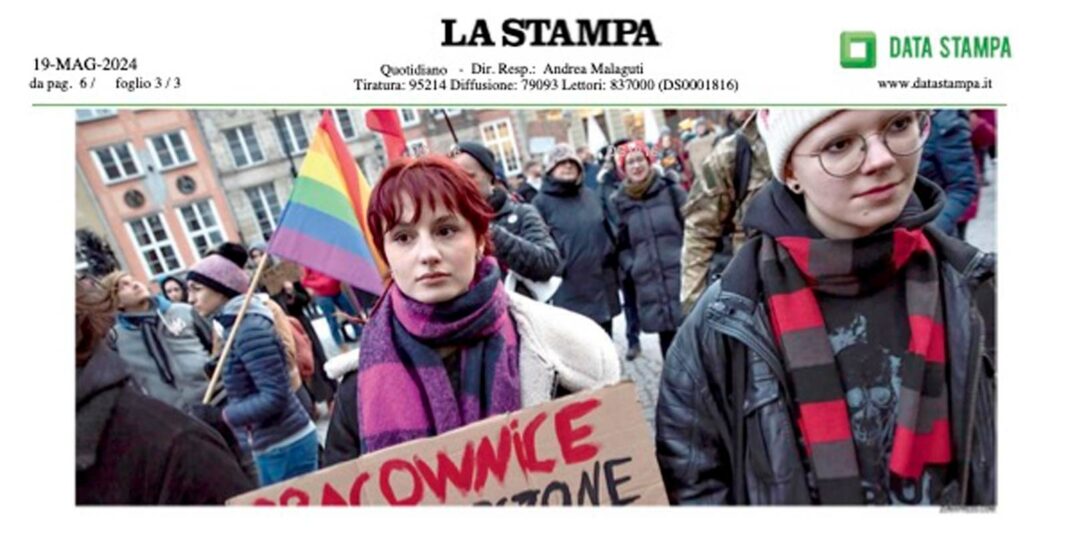 Article by Mariarosaria Guglielmi in the Italian newspaper La Stampa