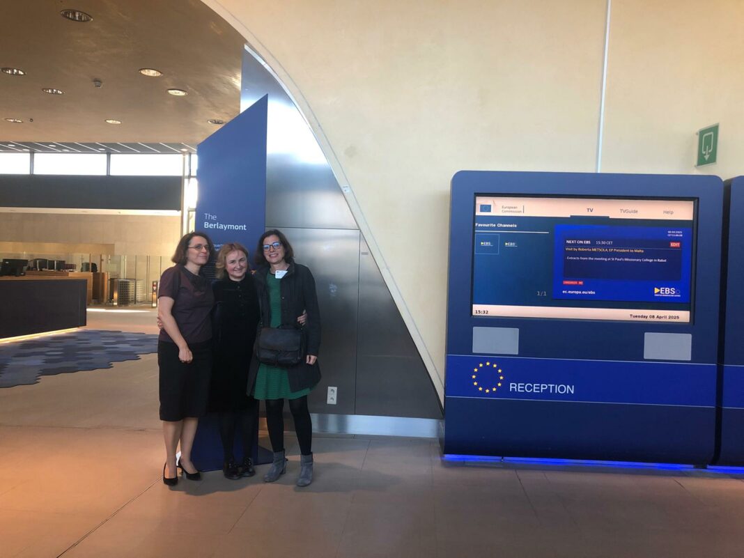 Mariarosaria Guglielmi, Monika Frąckowiak, and Iria González, representing MEDEL at the European Commission
